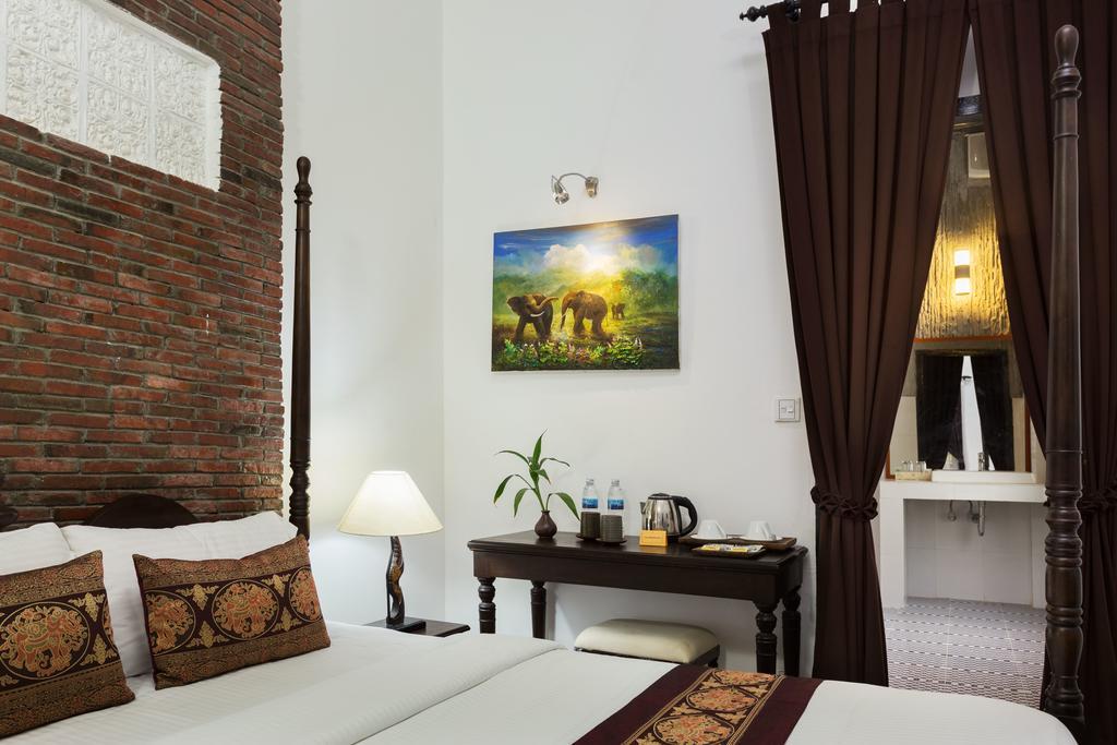 Prasats Boutique Hotel Phnom Penh Zewnętrze zdjęcie