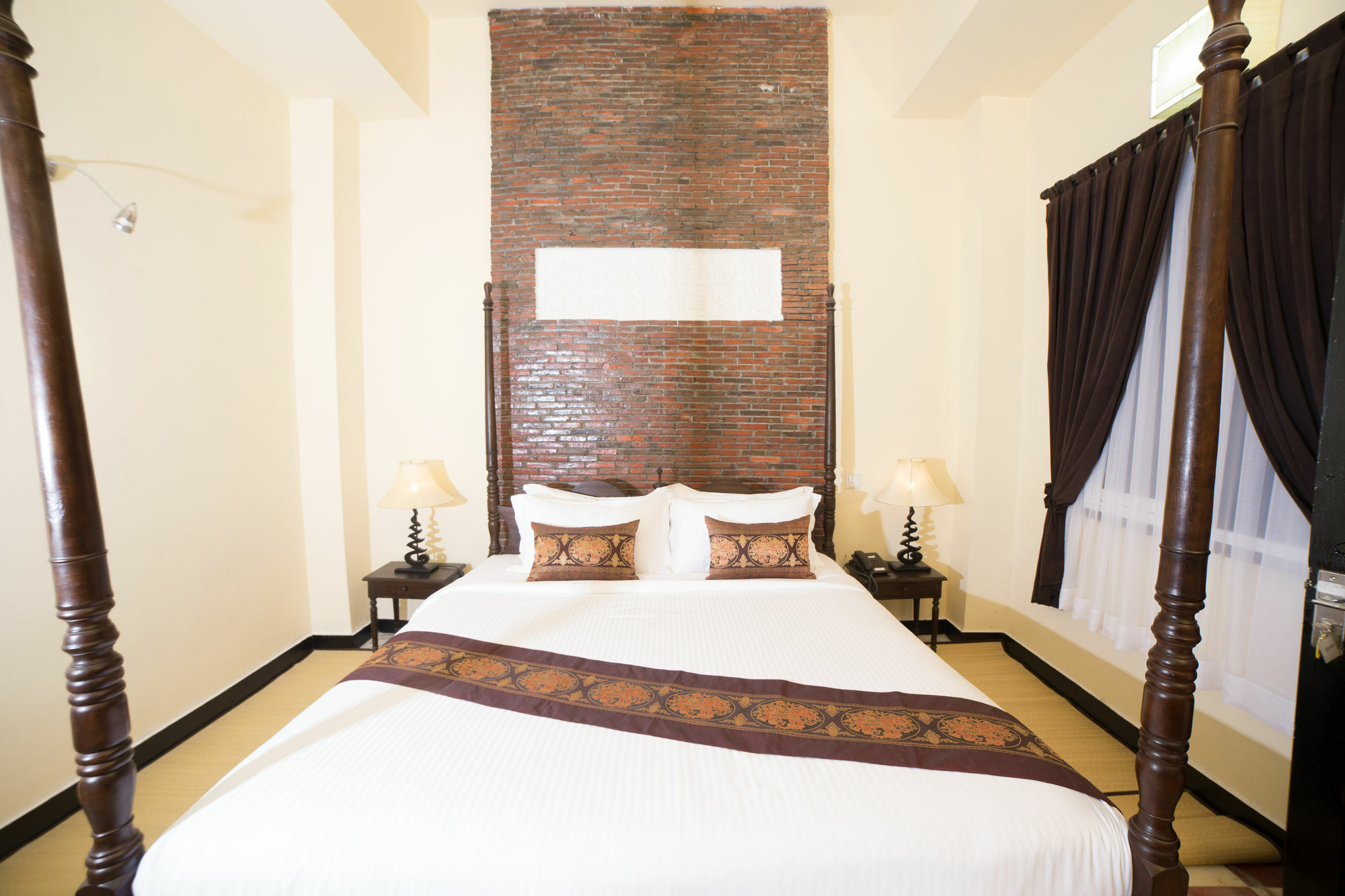Prasats Boutique Hotel Phnom Penh Zewnętrze zdjęcie