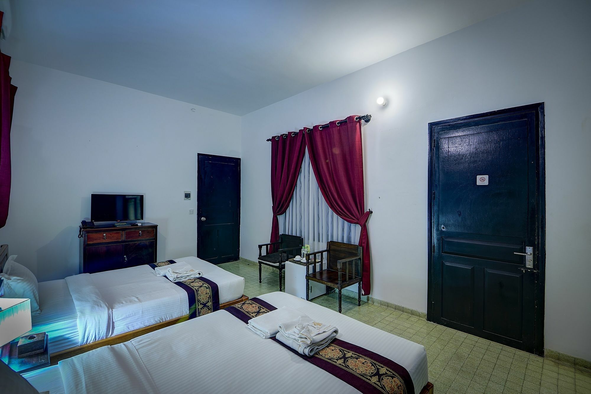 Prasats Boutique Hotel Phnom Penh Zewnętrze zdjęcie